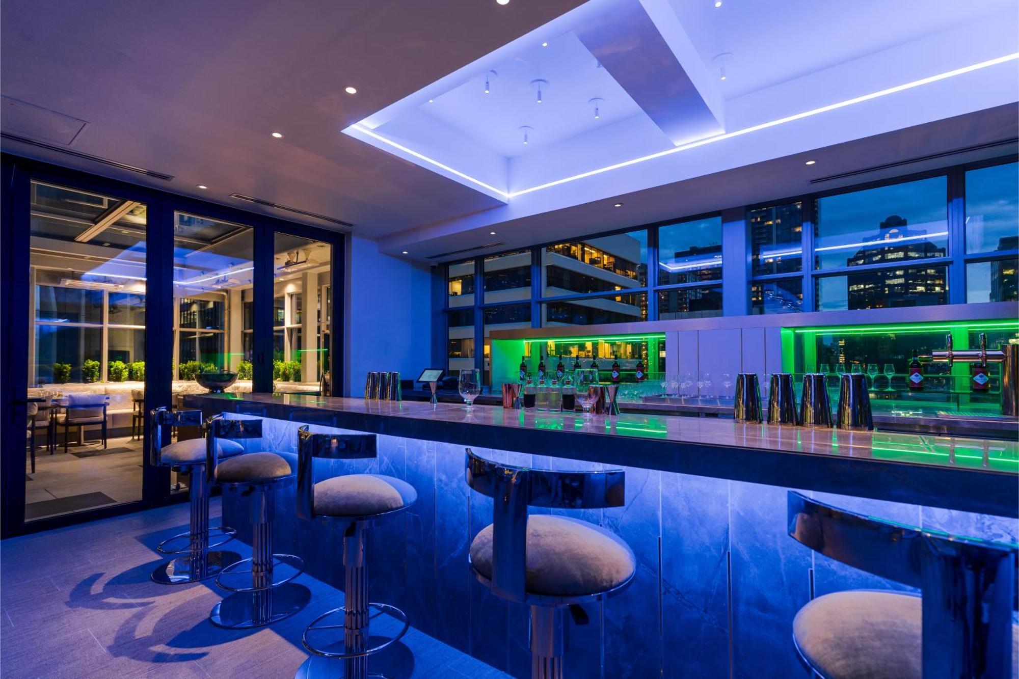 Azur Legacy Collection Hotel Vancouver Exterior foto